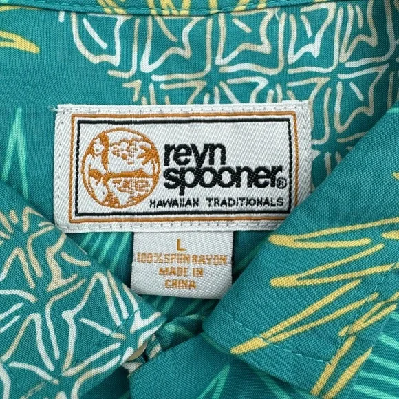 Reyn Spooner Hawaiian Shirt Mens Large Green Pineapple Leaf Beech Aloha Casual - Picture 5 of 7